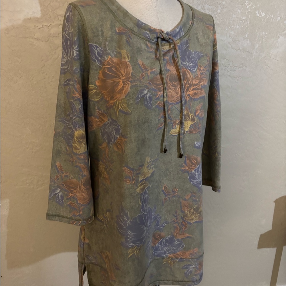 Chico’s Zenergy Floral Tie-Neck Tunic Floral Print Sz 1 / Med - Picture 4 of 7